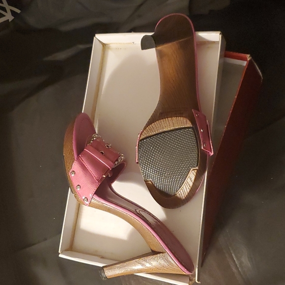 Pink  4" strapless high heels - Picture 2 of 4